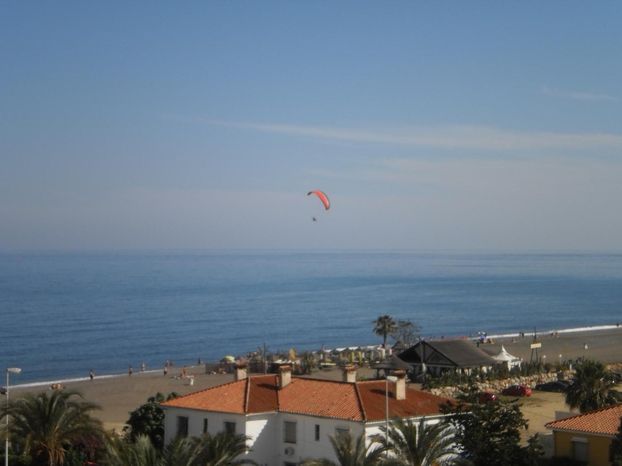 Bq Andalucia Beach Hotel 토레델마르 외부 사진