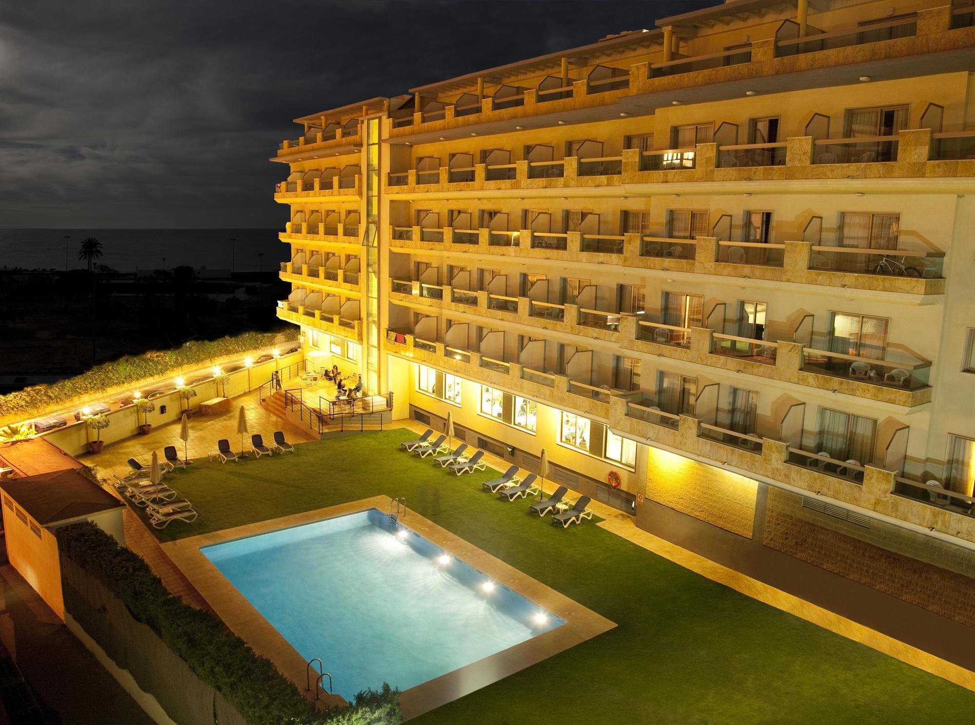 Bq Andalucia Beach Hotel 토레델마르 외부 사진